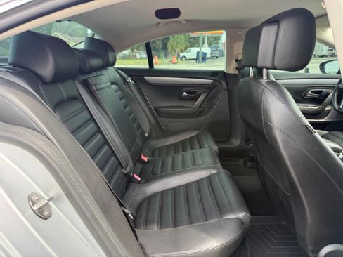 Used 2013 Volkswagen CC R-Line FWD image 12