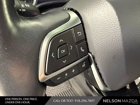 Used 2021 Toyota Highlander Platinum AWD/4WD image 25