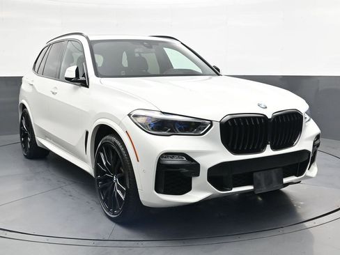 Used 2020 BMW X5 M50i w/ Executive Package AWD/4WD image 9
