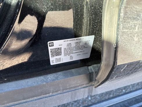 Certified 2024 Chevrolet Suburban Premier image 13