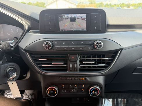 Used 2020 Ford Escape S FWD image 30