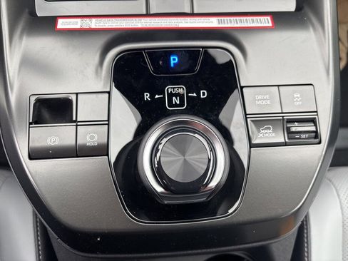 New 2026 Subaru Solterra Premium image 21