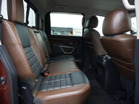 Used 2016 Nissan Titan Platinum Reserve AWD/4WD image 20