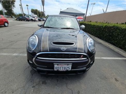 Used 2019 MINI Cooper S FWD image 2