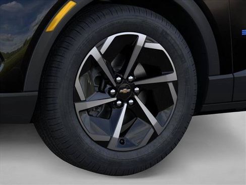 New 2026 Chevrolet Equinox EV LT FWD image 9