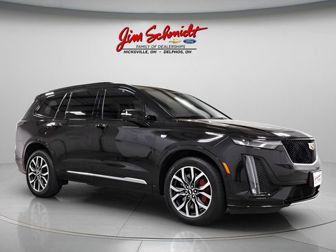 Used 2024 Cadillac XT6 Sport w/ LPO, Floor Liner Package AWD/4WD image 1