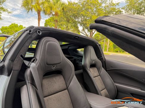 Used 2019 Chevrolet Corvette ZR1 RWD image 32
