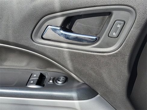 Used 2018 Chevrolet Colorado LT w/ LT Convenience Package image 15