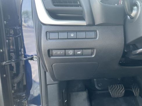 Certified 2024 Nissan Rogue SV w/ SV Premium Package AWD/4WD image 19