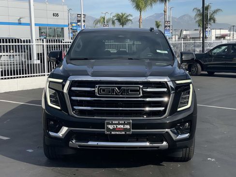New 2026 GMC Yukon Elevation image 2