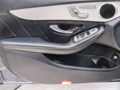 Used 2021 Mercedes-Benz C 300 Sedan image 27