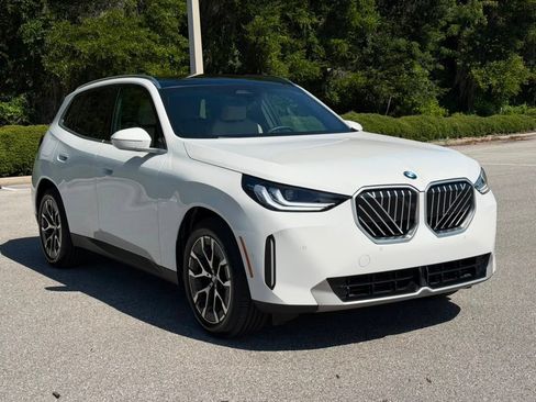 Used 2026 BMW X3 xDrive30i w/ Convenience Package AWD/4WD image 7