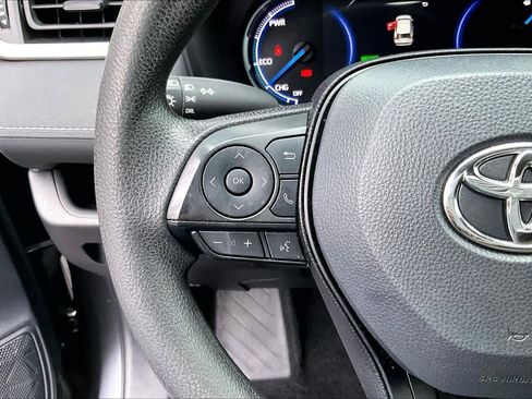 Certified 2024 Toyota RAV4 LE image 22