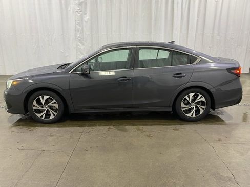 Used 2022 Subaru Legacy Premium image 7