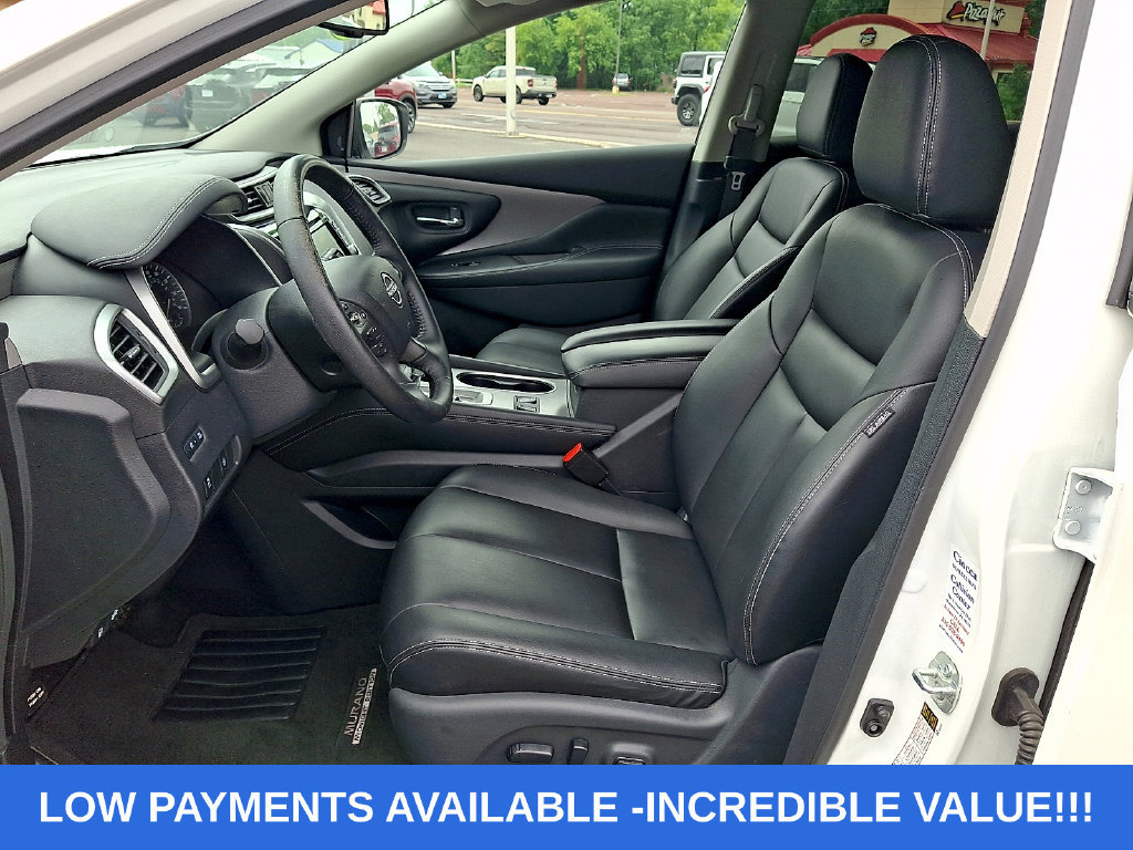 Used 2023 Nissan Murano SV w/ SV Midnight Edition Package AWD/4WD image 16