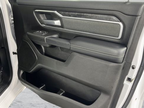 Used 2022 RAM 1500 Big Horn w/ Night Edition AWD/4WD image 15