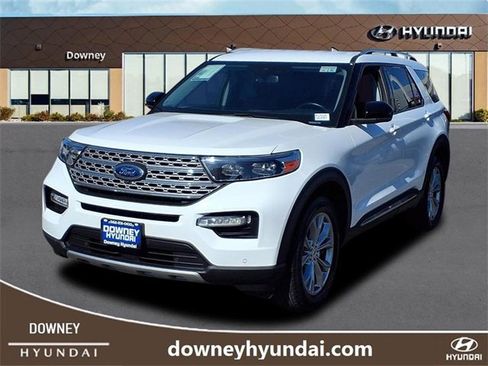 Used 2023 Ford Explorer Limited image 1