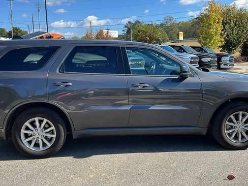 Used 2025 Dodge Durango GT image 7