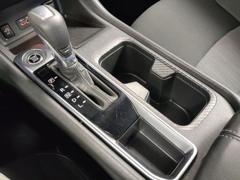 Used 2025 Nissan Sentra SV FWD image 26