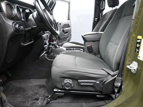 Used 2021 Jeep Wrangler Unlimited Willys image 10