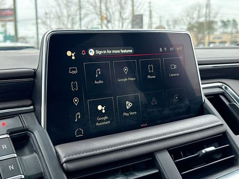 Used 2023 GMC Yukon XL SLT w/ SLT Luxury Package image 25