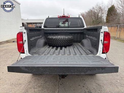 Used 2019 Chevrolet Colorado ZR2 image 18