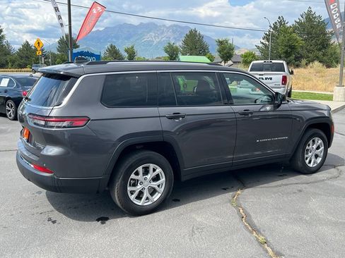 Used 2023 Jeep Grand Cherokee L Limited AWD/4WD image 8