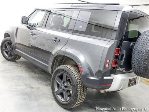 Used 2021 Land Rover Defender 110 SE image 9