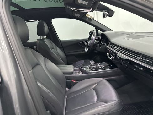 Used 2017 Audi Q7 3.0T Prestige image 31