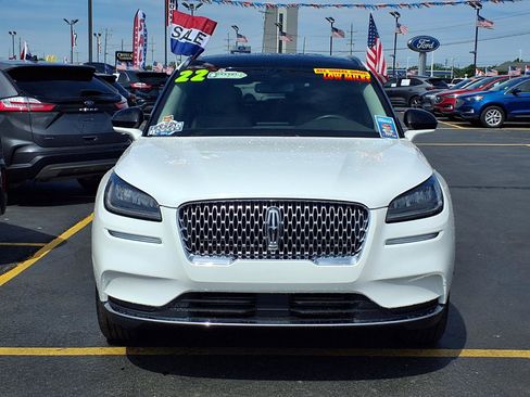 Used 2022 Lincoln Corsair AWD w/ Premium Package image 28
