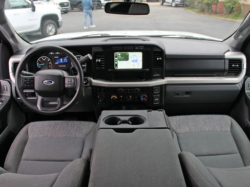 Used 2023 Ford F350 XLT w/ FX4 Off-Road Package image 30