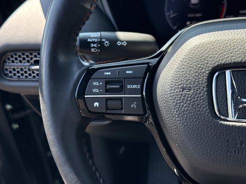 Used 2024 Honda HR-V Sport image 11