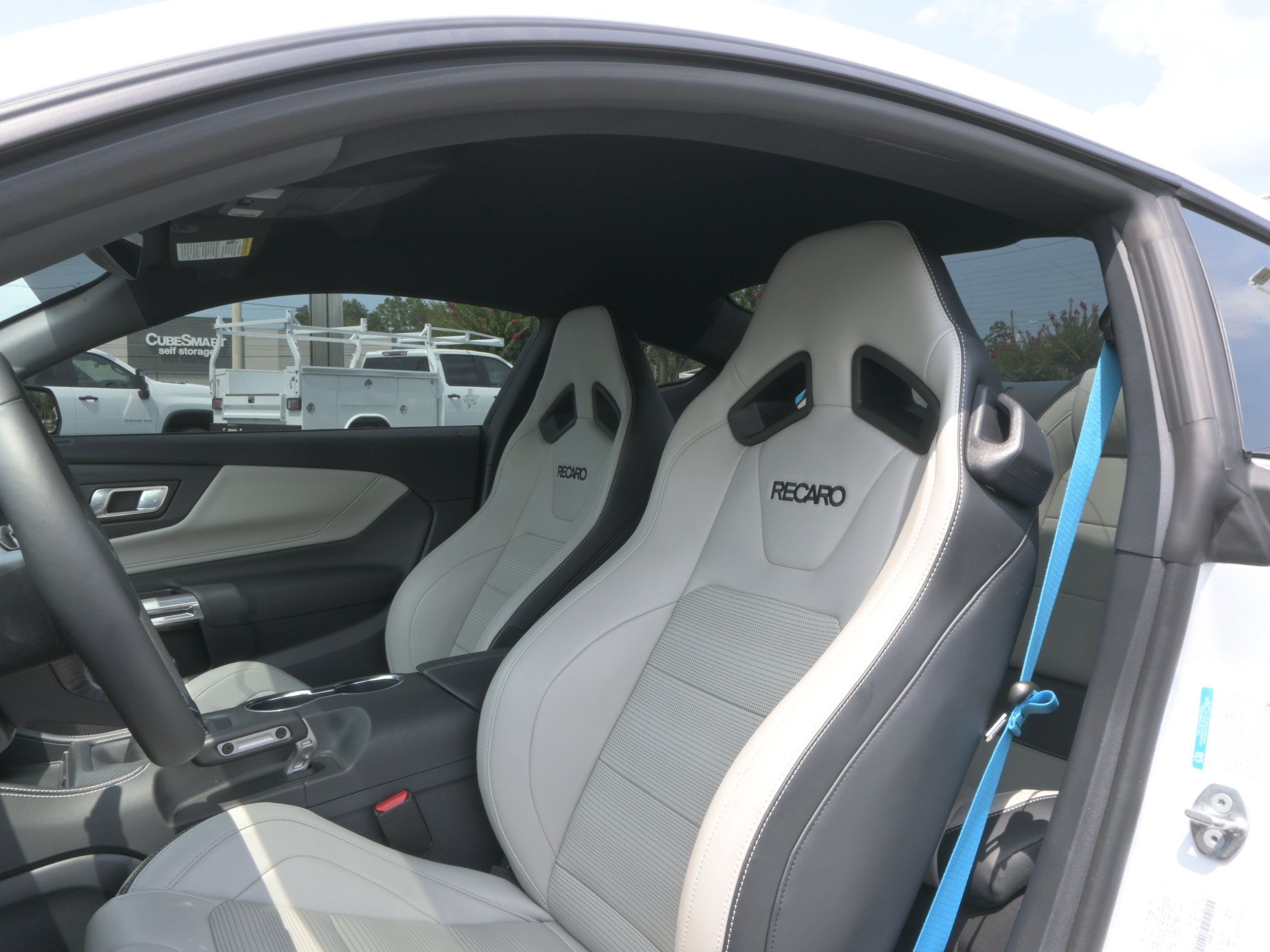 Used 2026 Ford Mustang GT Premium w/ GT Performance Package RWD image 9