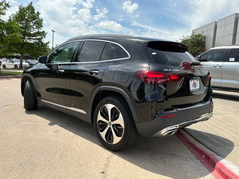 Used 2025 Mercedes-Benz GLA 250 image 8