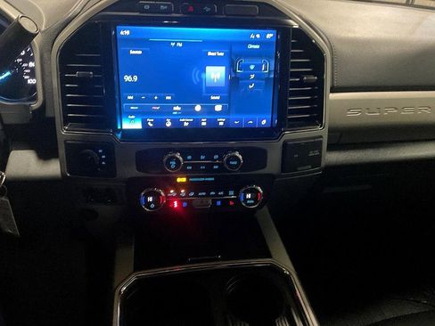 Used 2022 Ford F350 Lariat w/ Lariat Value Package image 5