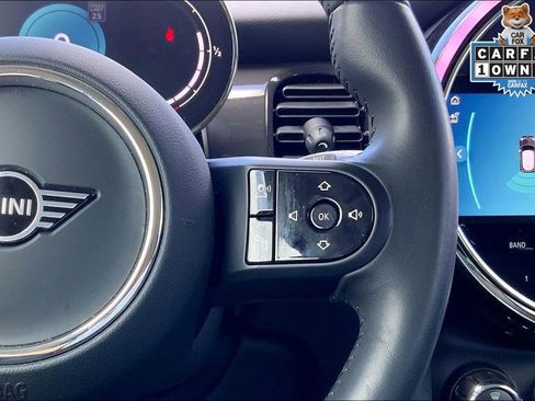 Certified 2024 MINI Cooper 2-Door Hardtop FWD image 19