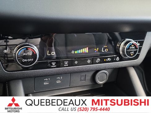 New 2026 Mitsubishi Outlander SE FWD image 21