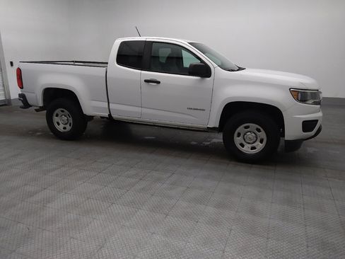 Used 2020 Chevrolet Colorado W/T w/ WT Convenience Package image 11