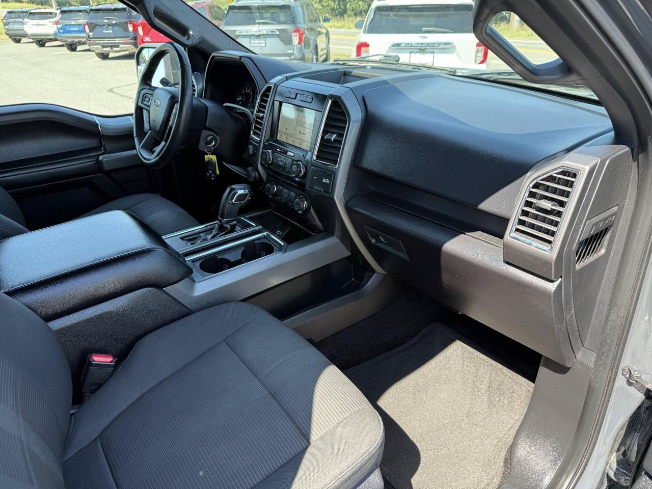 Used 2017 Ford F150 XLT w/ Equipment Group 302A Luxury AWD/4WD image 20