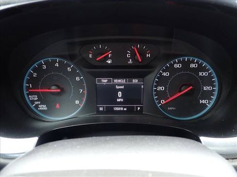 Used 2018 Chevrolet Traverse LS FWD image 15