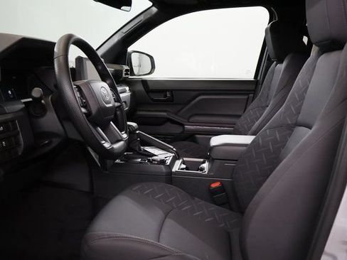 New 2026 Toyota Tacoma SR5 AWD/4WD image 12