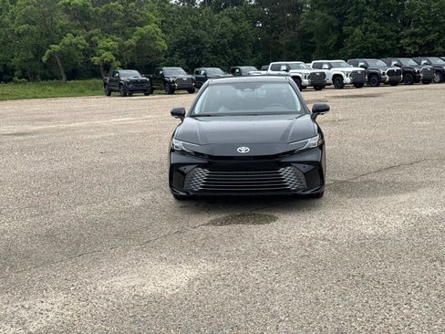 New 2026 Toyota Camry XLE AWD/4WD image 8