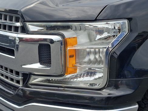 Used 2020 Ford F150 XLT w/ Equipment Group 302A Luxury AWD/4WD image 9