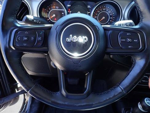 Used 2021 Jeep Gladiator Sport AWD/4WD image 13