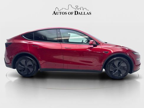 Used 2026 Tesla Model Y Long Range RWD image 10