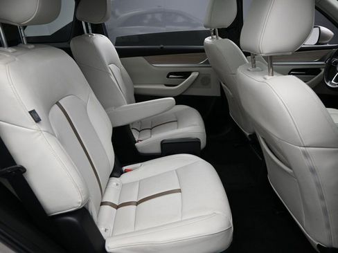 Used 2024 MAZDA CX-90 3.3 Turbo S w/ Premium Package image 32