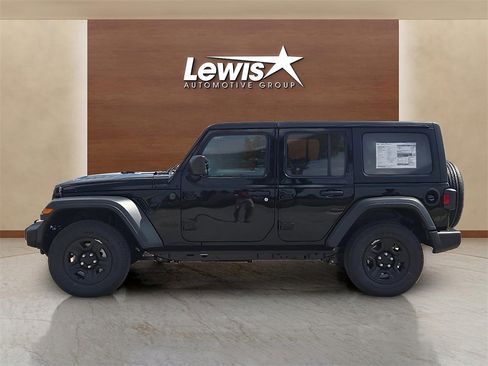 Used 2025 Jeep Wrangler Sport image 2