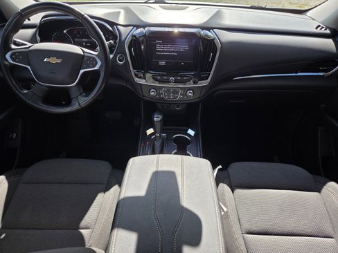 Used 2020 Chevrolet Traverse LT FWD image 7