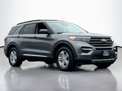 Certified 2022 Ford Explorer XLT w/ Equipment Group 202A