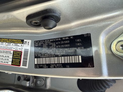 Used 2023 Toyota Highlander XSE FWD image 45